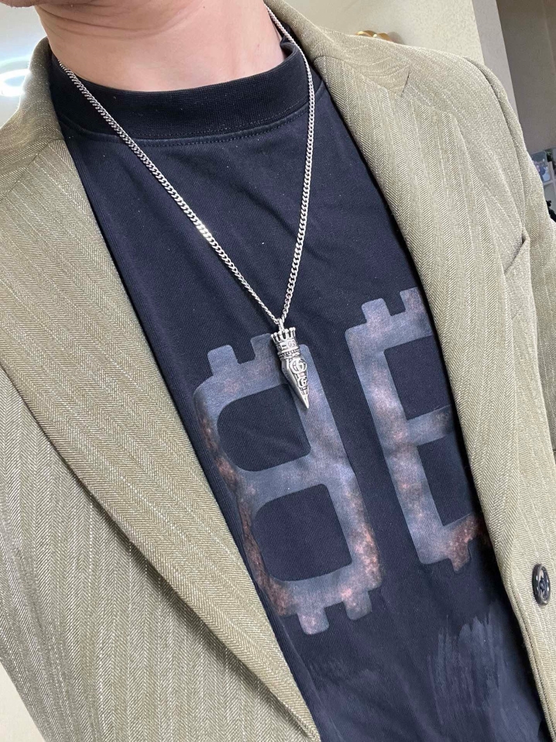 Gvc*1 necklaces